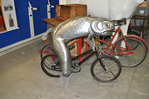 guinness-fish-on-bike