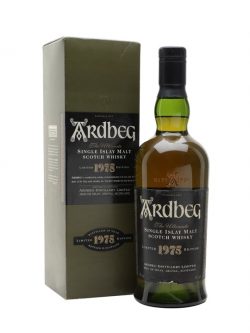 Ardbeg 1975 / Bot.2000 Islay Single Malt Scotch Whisky |