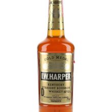 I W Harper Gold Medal / 4 Year Old / Bot.1980s |