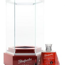 Glenfarclas 1954 / 62 Year Old / Pagoda Ruby Reserve Silver Speyside Whisky |