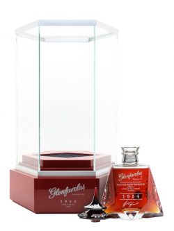 Glenfarclas 1954 / 62 Year Old / Pagoda Ruby Reserve Silver Speyside Whisky |