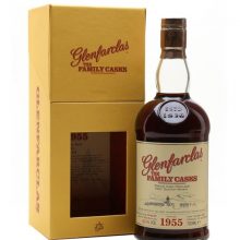 Glenfarclas 1955 / Sherry Cask #2211 / 1st Release / The Family Casks Speyside Whisky |