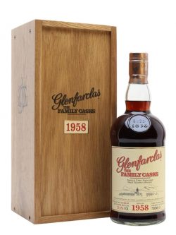 Glenfarclas 1958 / Sherry Cask #2245 / 1st Release / The Family Casks Speyside Whisky |