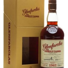 Glenfarclas 1962 / Family Casks / Sherry Hogshead #3247 Speyside Whisky |