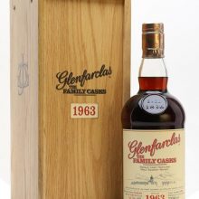 Glenfarclas 1963 / Sherry Cask 4098 / 1st Release / The Family Casks Speyside Whisky |