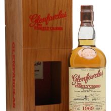 Glenfarclas 1969 / Family Casks S16 / Cask 2451 Speyside Whisky |