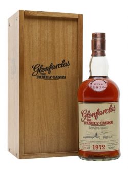 Glenfarclas 1972 / The Family Casks / Sherry Cask #3546 Speyside Whisky |