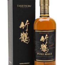Nikka Taketsuru Pure Malt World Blended Whisky |
