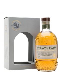 Strathearn Highland Single Malt / Inaugural Bottling Highland Whisky |