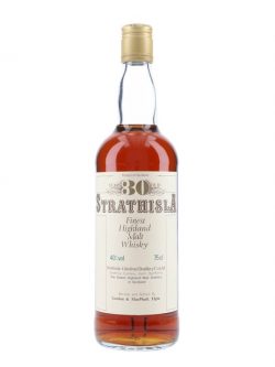 Strathisla 30 Year Old / Bot.1980s / Gordon & MacPhail Speyside Whisky |